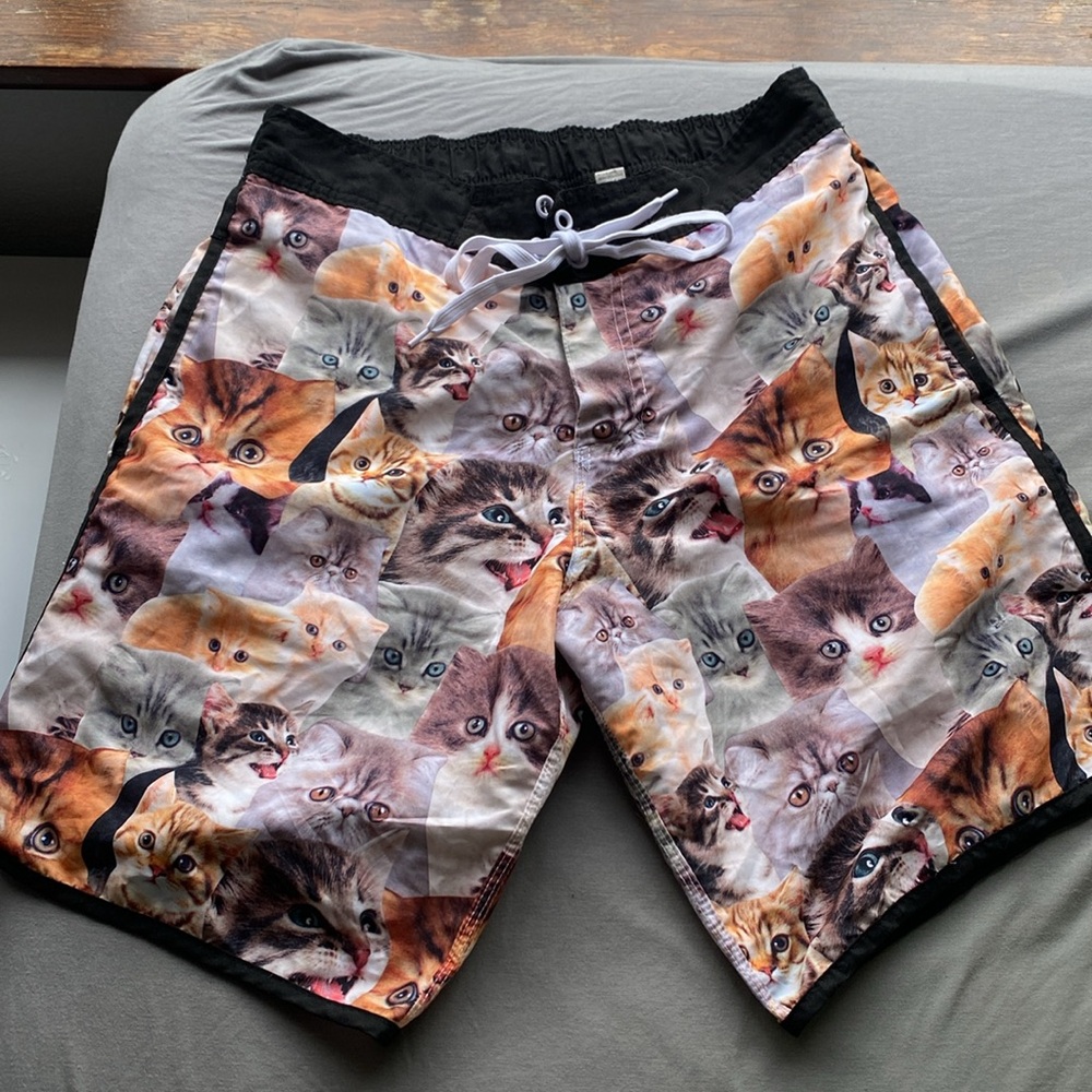Men’s Cat Design Board Shorts/ Swim Trunks 🩳